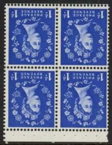 SB32a Crowns 4 x 1d, inverted wmk. perf AP good perfs.U/M (MNH)